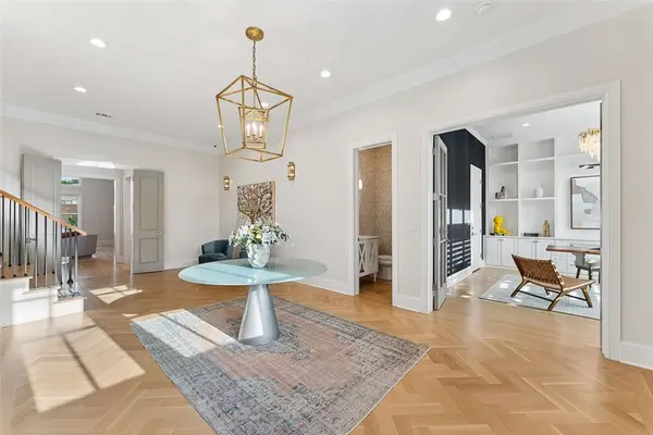 7110 Robin Road, Dallas, TX 75209