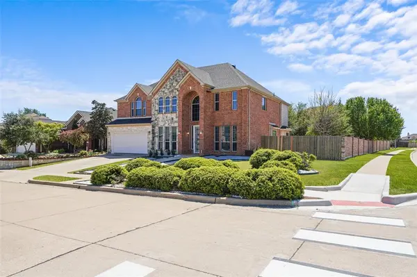 932 Mimosa Court, Burleson, TX 76028