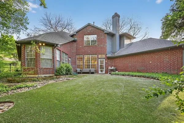 1501 Wyndmere Drive, Desoto, TX 75115