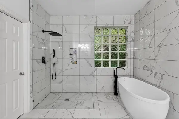 1501 Wyndmere Drive, Desoto, TX 75115