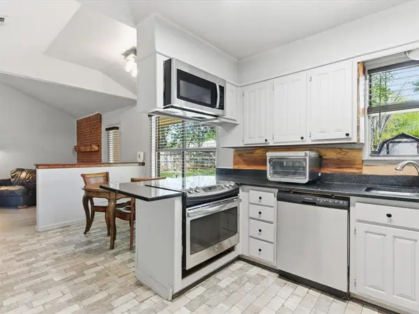 661 Clover Lane, Keller, TX 76248