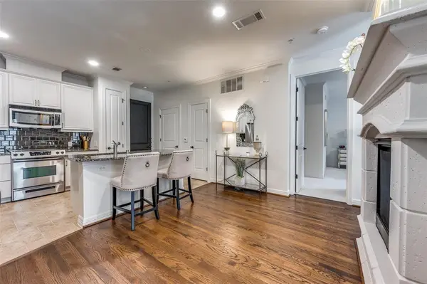 8616 Turtle Creek Boulevard #406, Dallas, TX 75225