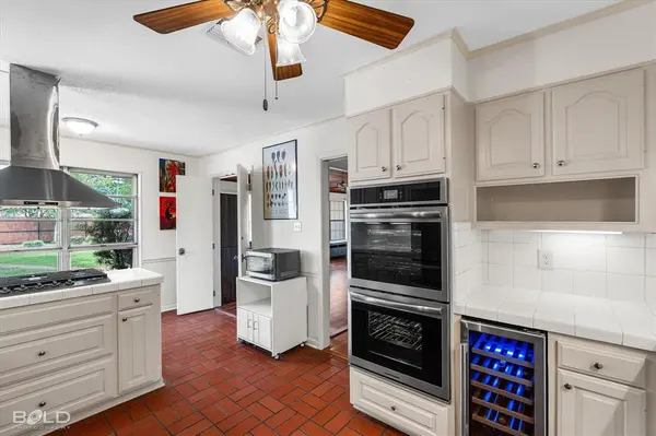 203 Kensington Avenue, Bossier City, LA 71111