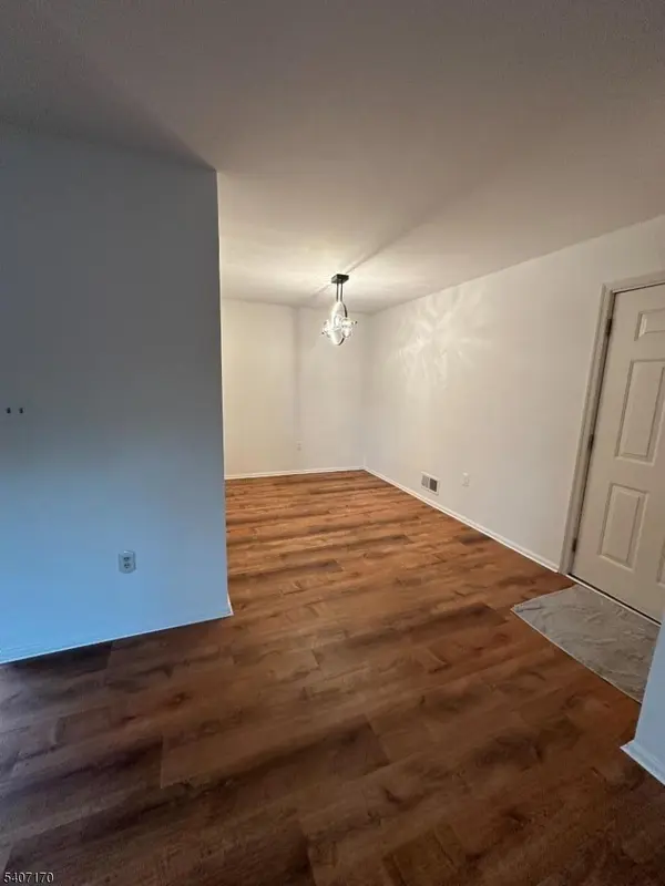 2801 Doolittle Dr, Bridgewater Twp., NJ 08807