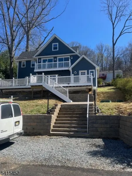 49 Birch Pkwy, Byram Twp., NJ 07871