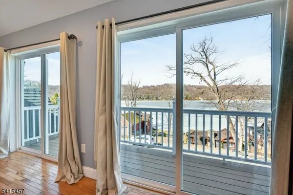 49 Birch Pkwy, Byram Twp., NJ 07871