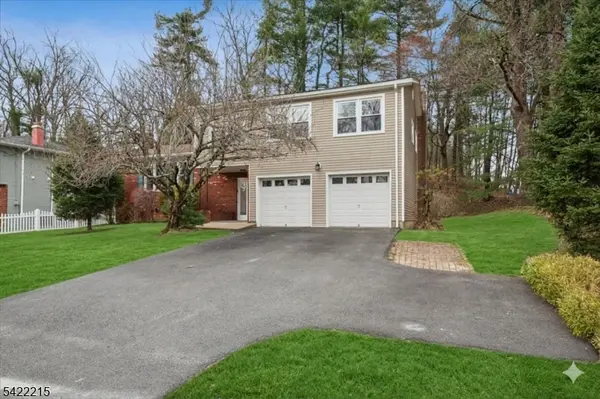 61 N Hillside Ave, Roxbury Twp., NJ 07876