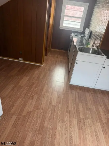 398 Avenue, Bayonne City, NJ 07002