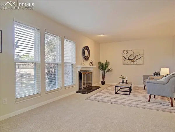 3330 Templeton Gap RD #8, Colorado Springs, CO 80907