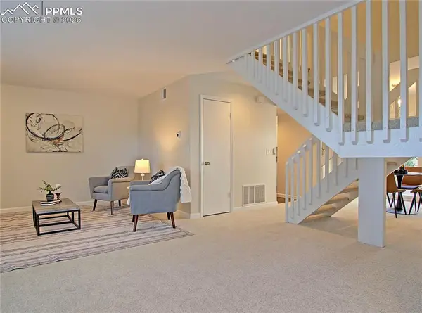 3330 Templeton Gap RD #8, Colorado Springs, CO 80907