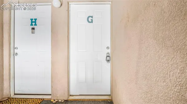 3485 Rebecca LN #G, Colorado Springs, CO 80917