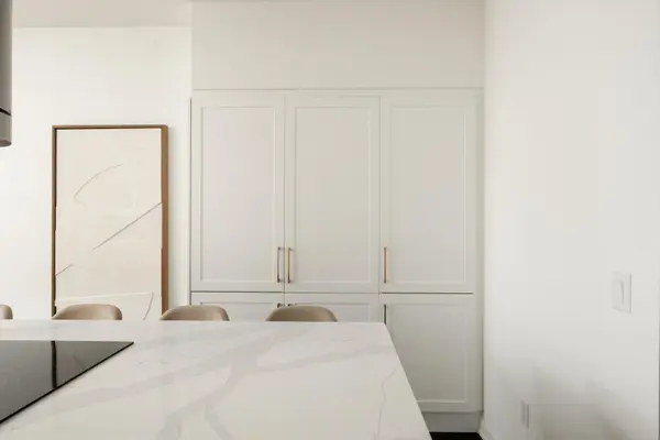 38 Dan Leckie WAY #728, Toronto C01, ON M5V 2V6