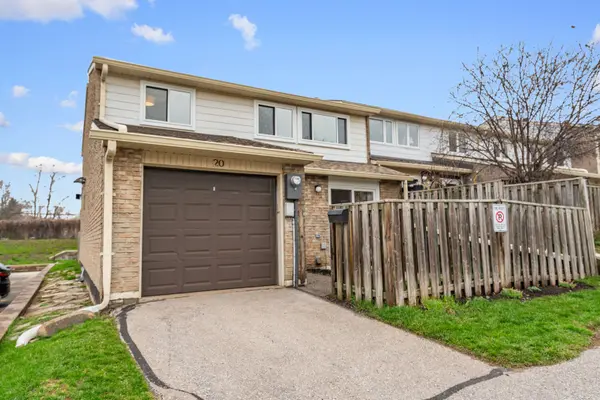 20 Crest Fern WAY, Toronto C15, ON M2J 4M2