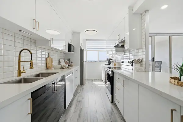 44 Falby CT #1506, Ajax, ON L1S 3L1