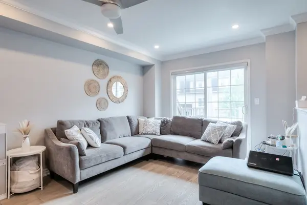 735 Sheppard AVE #33, Pickering, ON L1V 7K5