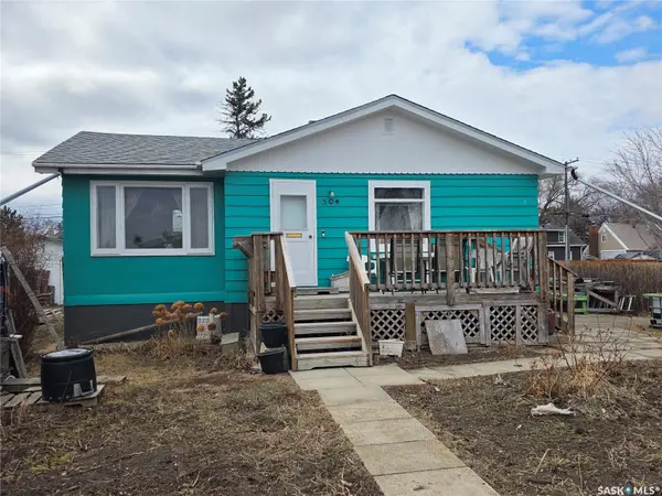 304 7th AVENUE SE, Swift Current, SK S9H 3P7