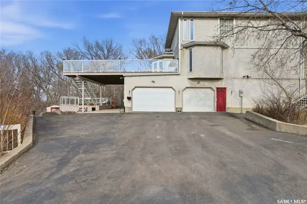 10 Meadow BAY, Lumsden, SK S0G 3C0