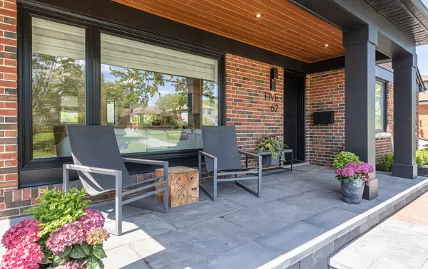 562 Weir AVE, Oakville, ON L6L 4X4