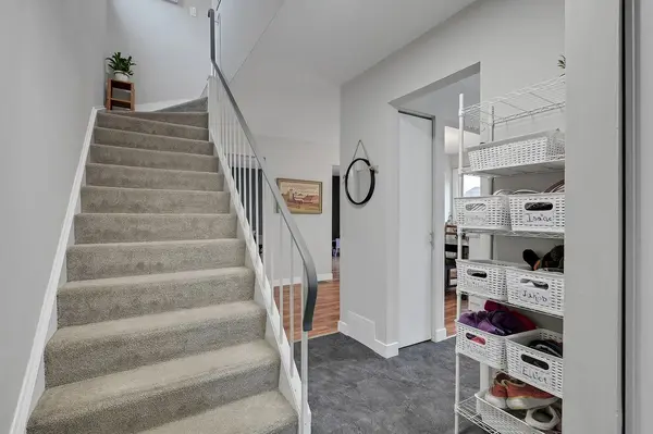 244 Salter CRES, Kanata, ON K2K 1Z2