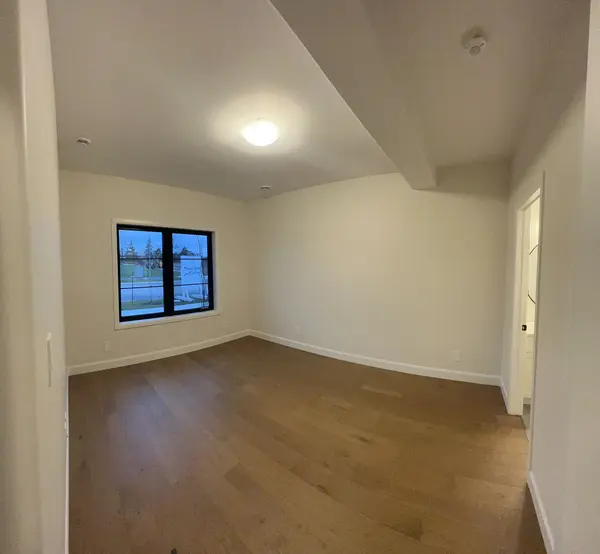 96 Riverstone WAY, Belleville, ON K8N 0S6