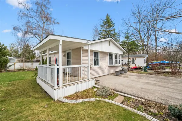 401 Teak TRL, Centre Wellington, ON N1M 2W5