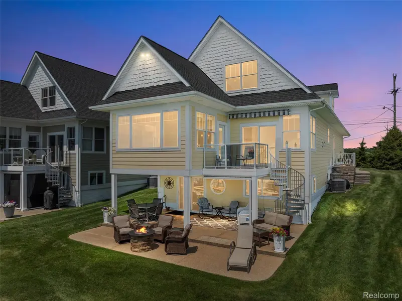 10043 Dixie HWY, Ira Township, MI 48023