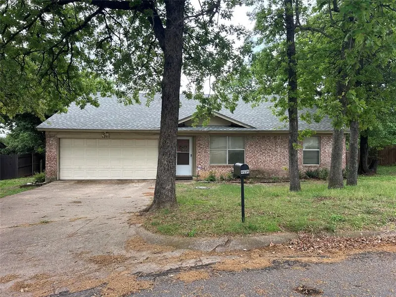 4604 Elm Branch Drive, Arlington, TX 76017
