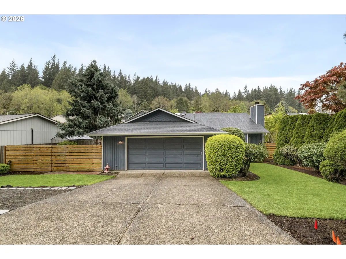 11051 SE MATHER RD, Clackamas, OR 97015