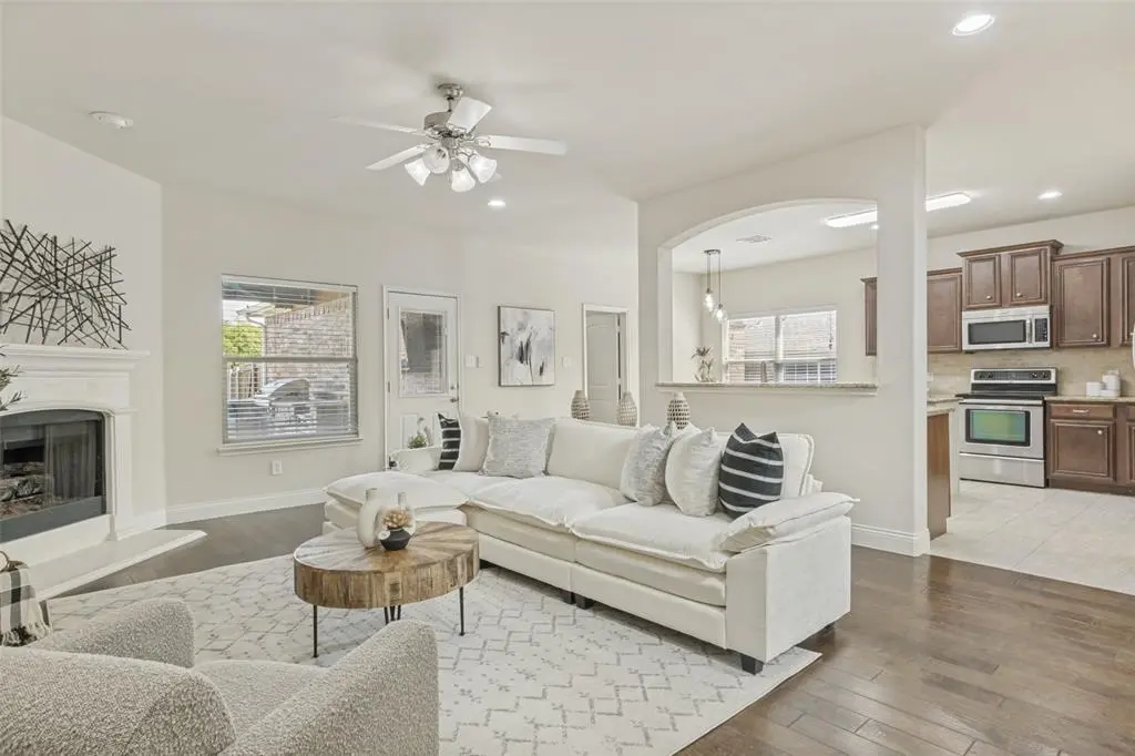 1136 Hidden Lakes Way, Rockwall, TX 75087