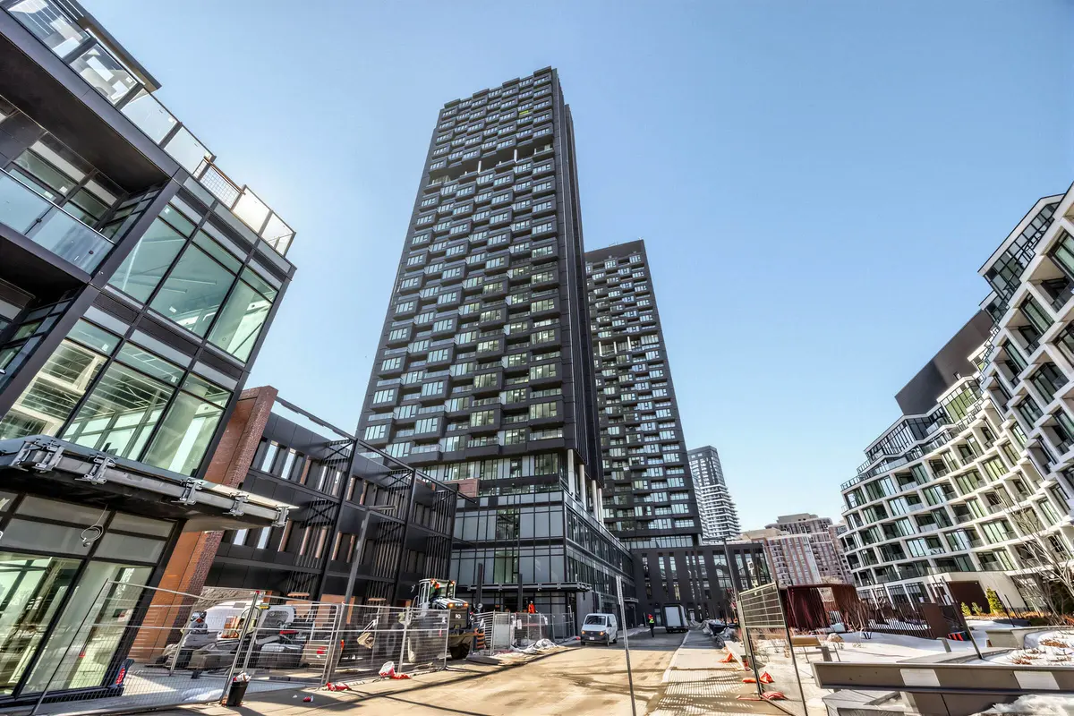 1 Quarrington LN #3208, Toronto C13, ON M3C 0S4