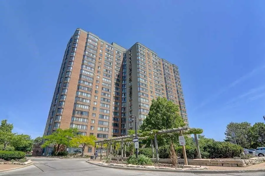 25 Bamburgh CIR #1239, Toronto E05, ON M1W 3W2