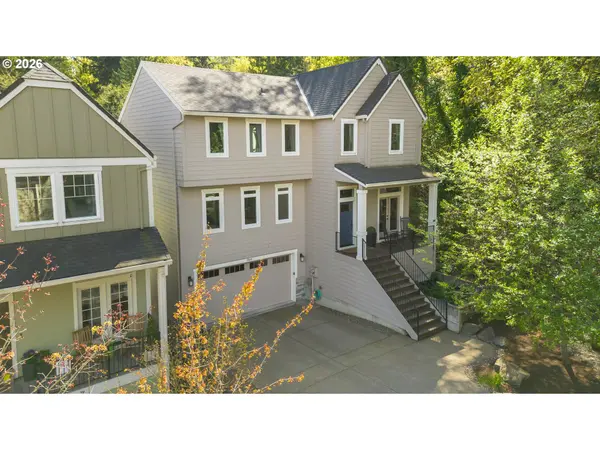 3546 SW ARNOLD ST, Portland, OR 97219