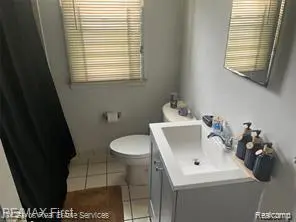 8810 Farmbrook ST, Detroit, MI 48224