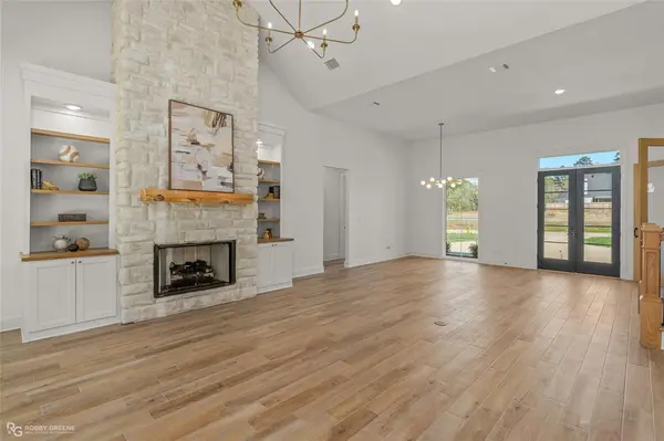 195 Creston Lane, Shreveport, LA 71106