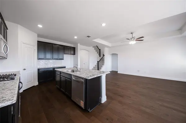 414 Plains Place, Fate, TX 75087