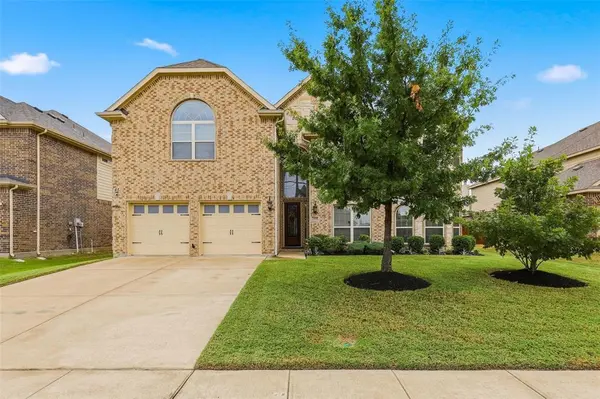 2939 Arenoso, Grand Prairie, TX 75054