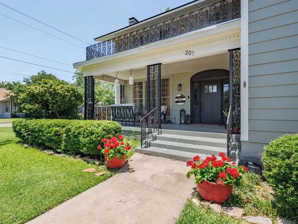 201 N Blanco, Coleman, TX 76834