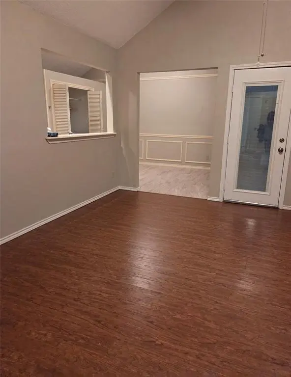 718 Red Oak Drive, Lewisville, TX 75067