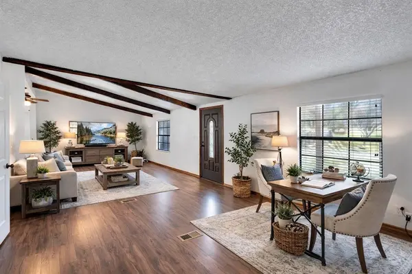 5805 Rendon Estates Road, Mansfield, TX 76063