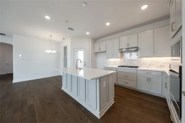 8805 Acorn Avenue, Justin, TX 76247