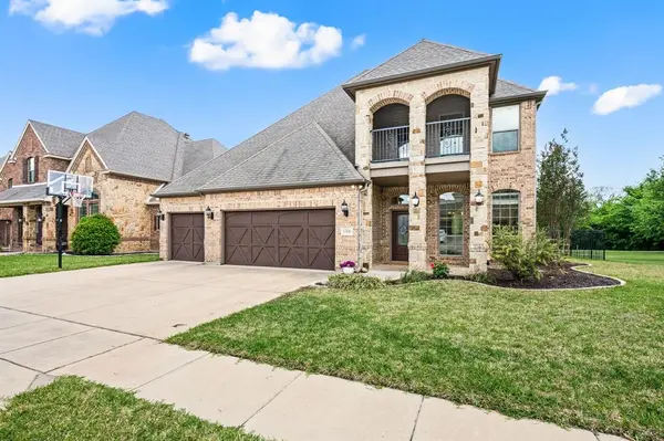 9300 Wood Duck Drive, Fort Worth, TX 76118