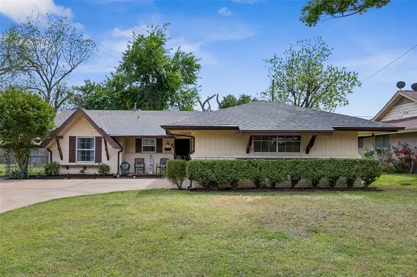 1918 Normandy Drive, Irving, TX 75060