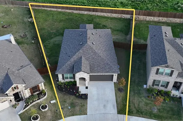 8201 Tomcat Trail, Godley, TX 76044