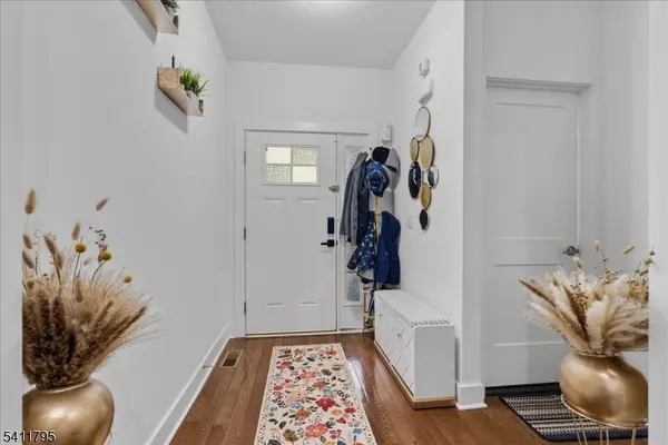 101 Valentino Dr, Old Bridge Twp., NJ 08857