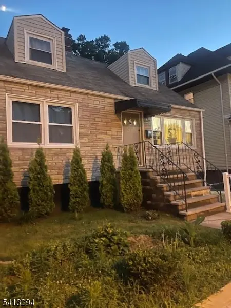 245 W 19Th Ave, Irvington Twp., NJ 07111