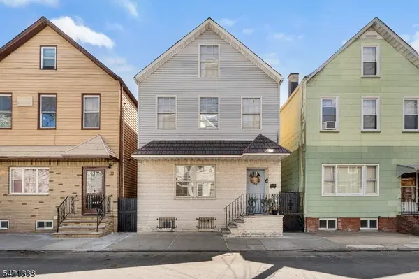 97 Houston St, Newark City, NJ 07105