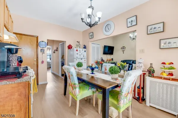 97 Houston St, Newark City, NJ 07105