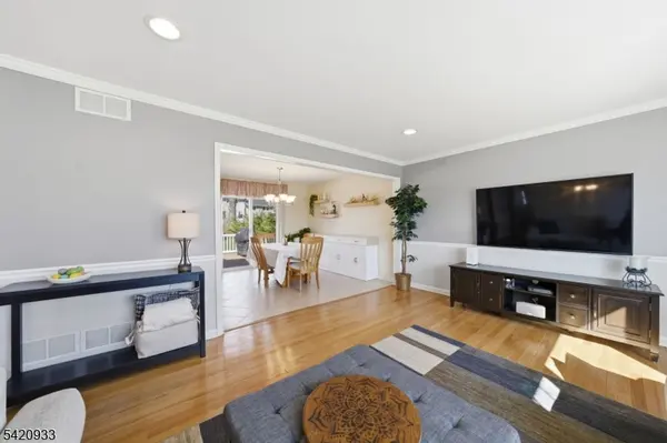 28 LORD STIRLING DRIVE, Parsippany-troy Hills Twp., NJ 07054