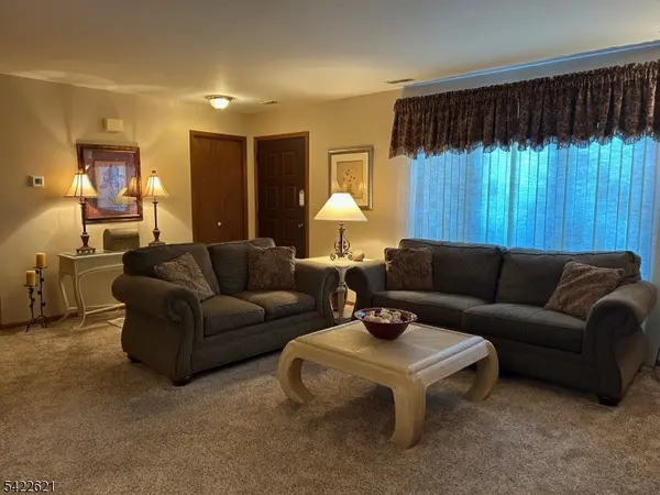 3 Spyglass Hill Rd, Unit 1, Vernon Twp., NJ 07462