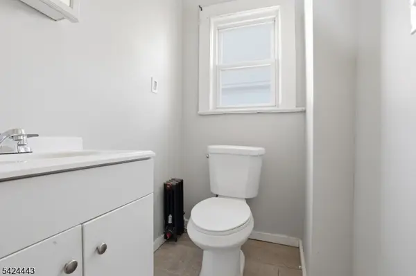 134 W End Ave, Newark City, NJ 07106